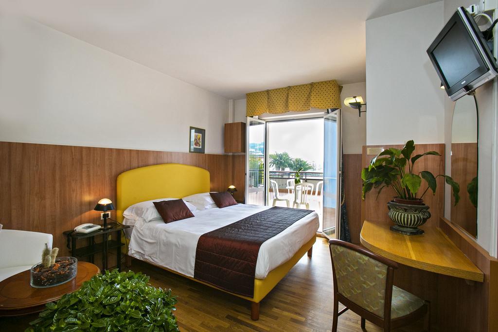 Hotel Parco Dei Principi Grottammare Camera foto